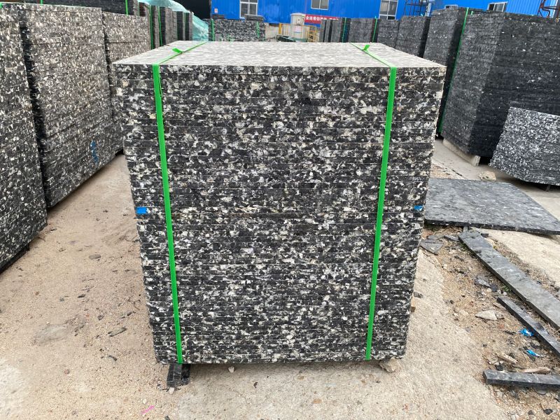 High-Performance GMT Pallets for the Concrete Block Maker Industry